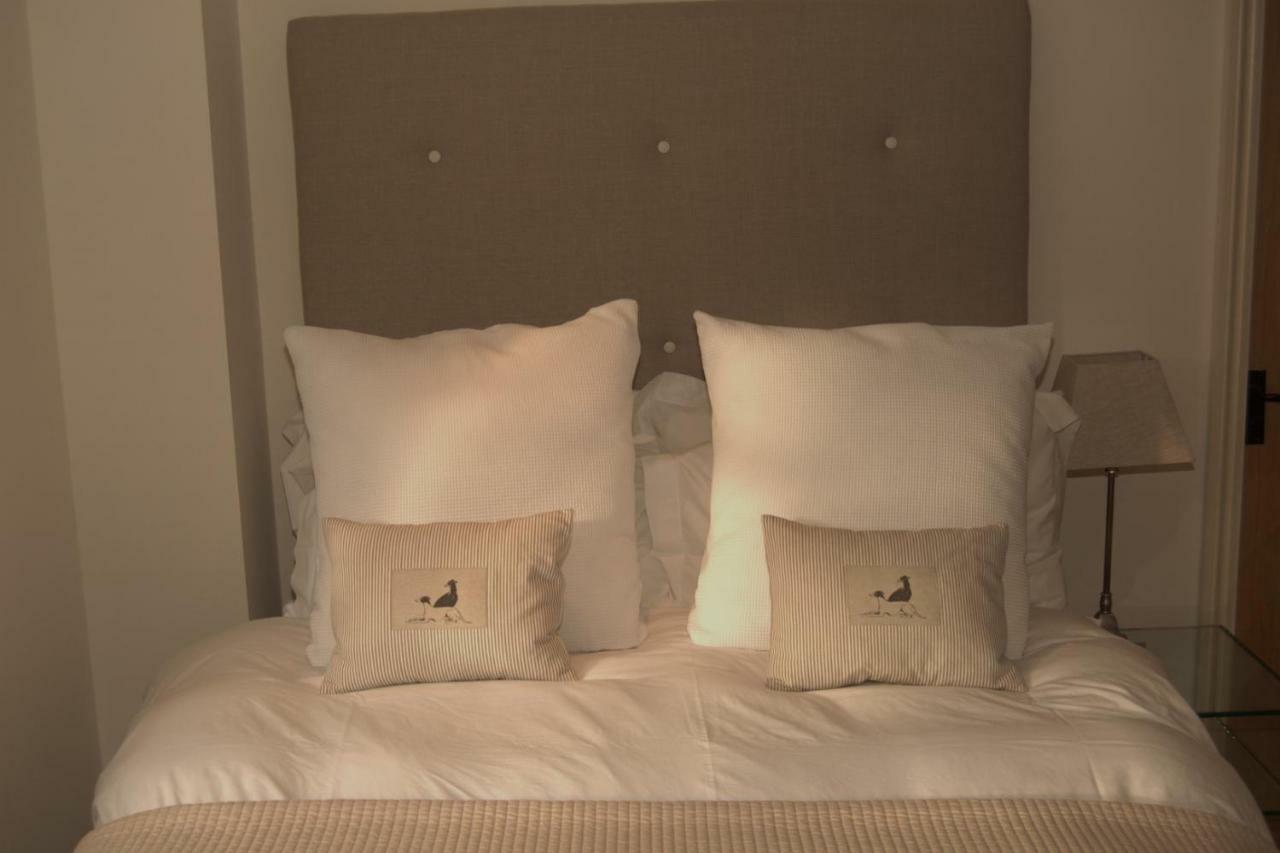 グランサム The Coach House Denton Bed & Breakfast エクステリア 写真